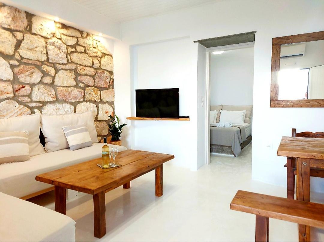 Villa Doriana In Pelekouda Pollonia ภายนอก รูปภาพ